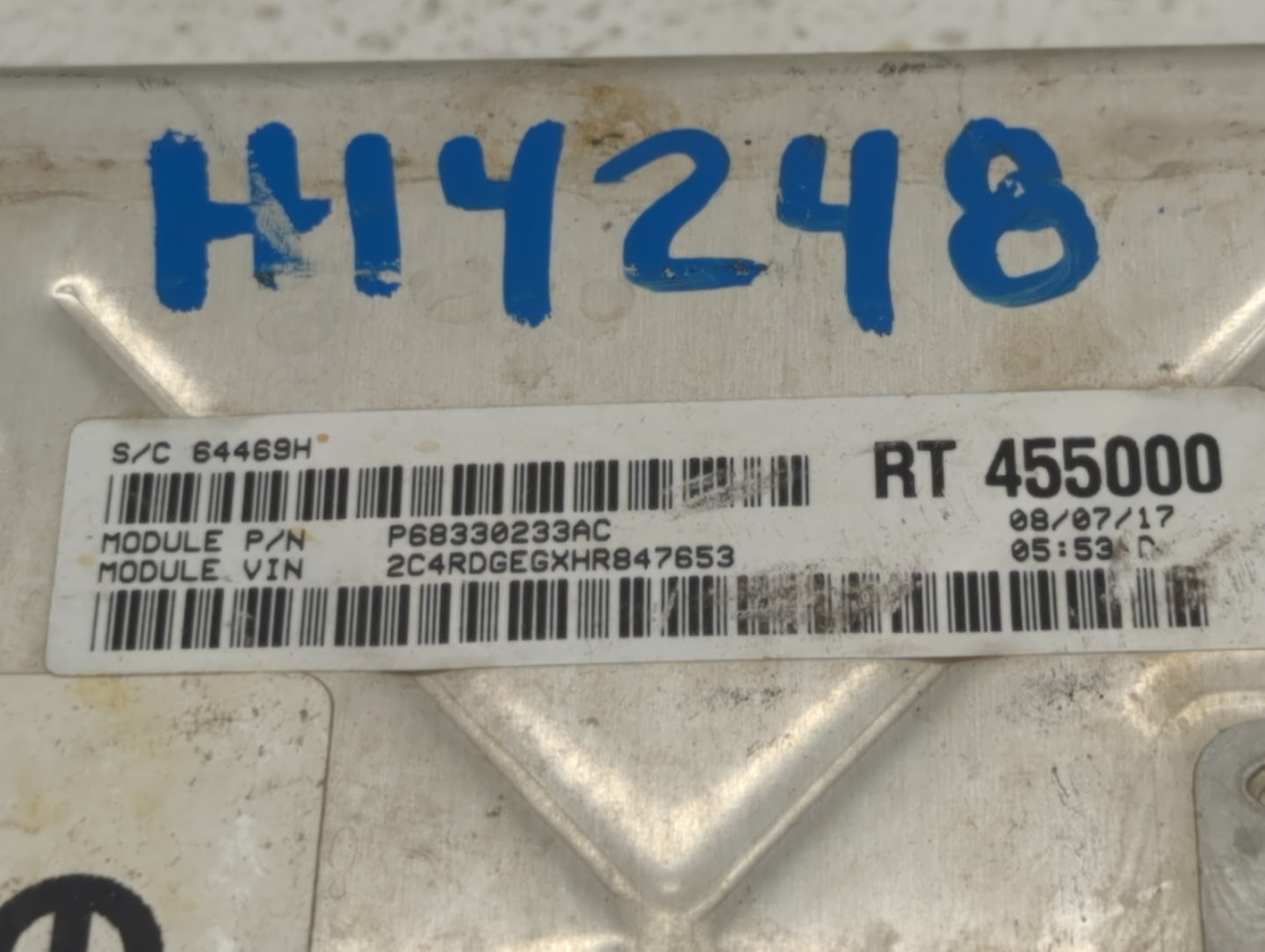 2017 Dodge Caravan PCM Engine Computer ECU ECM PCU OEM P/N:P68243295AB P68375180AB Fits 2016 2018 2019 2020 OEM Used Auto Parts - Oemusedautoparts1.com