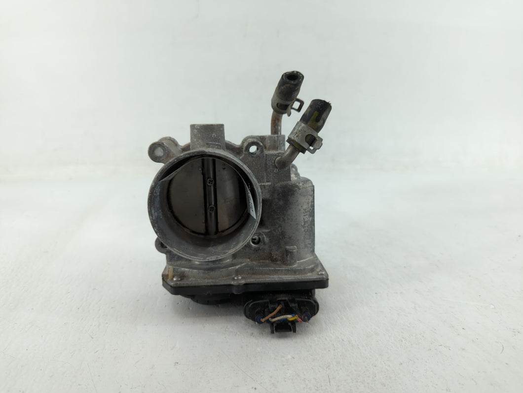 2014-2019 Kia Soul Throttle Body P/N:35100-2E000 35100-2E710 Fits 2011 2012 2013 2014 2015 2016 2017 2018 2019 2020 2021 OEM Used Auto Parts