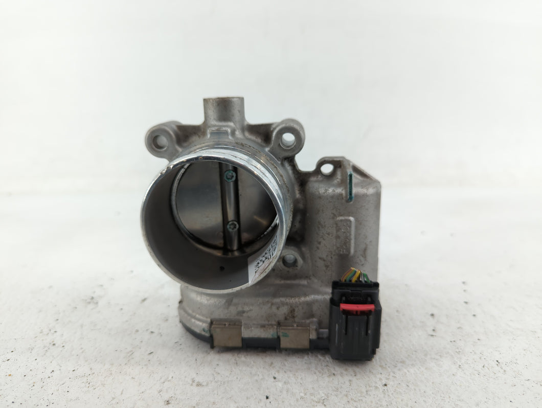 2014-2018 Ford Focus Throttle Body P/N:DS7E-9F991-BD DS7E-9F991-BB Fits 2014 2015 2016 2017 2018 2019 2020 2021 2022 OEM Used Auto Parts