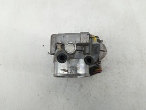 2015-2019 Hyundai Sonata Throttle Body P/N:35100-2G600 Fits 2015 2016 2017 2018 2019 2020 2021 OEM Used Auto Parts