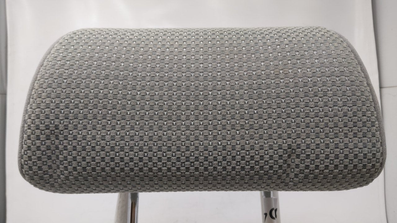 2004 Suzuki Reno Headrest Head Rest Rear Seat Fits OEM Used Auto Parts - Oemusedautoparts1.com