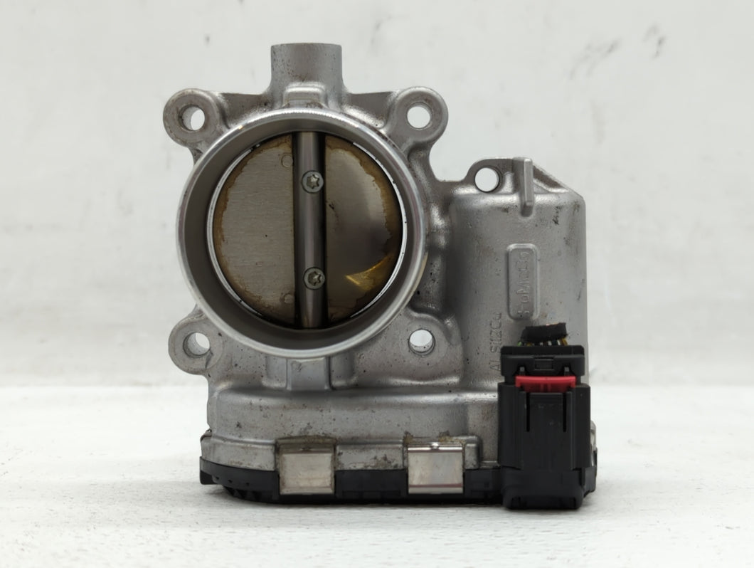 2015-2019 Lincoln Mkc Throttle Body P/N:DS7E-9F991-BD DS7E-9F991-BB Fits 2014 2015 2016 2017 2018 2019 2020 2021 2022 OEM Used Auto Parts