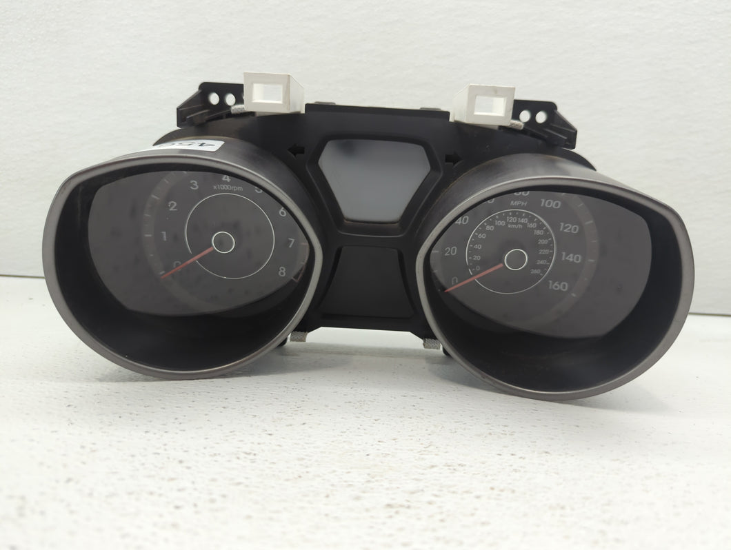 2014-2016 Hyundai Elantra Instrument Cluster Speedometer Gauges P/N:94004-3Y000 94004-3Y010 Fits 2014 2015 2016 OEM Used Auto Parts