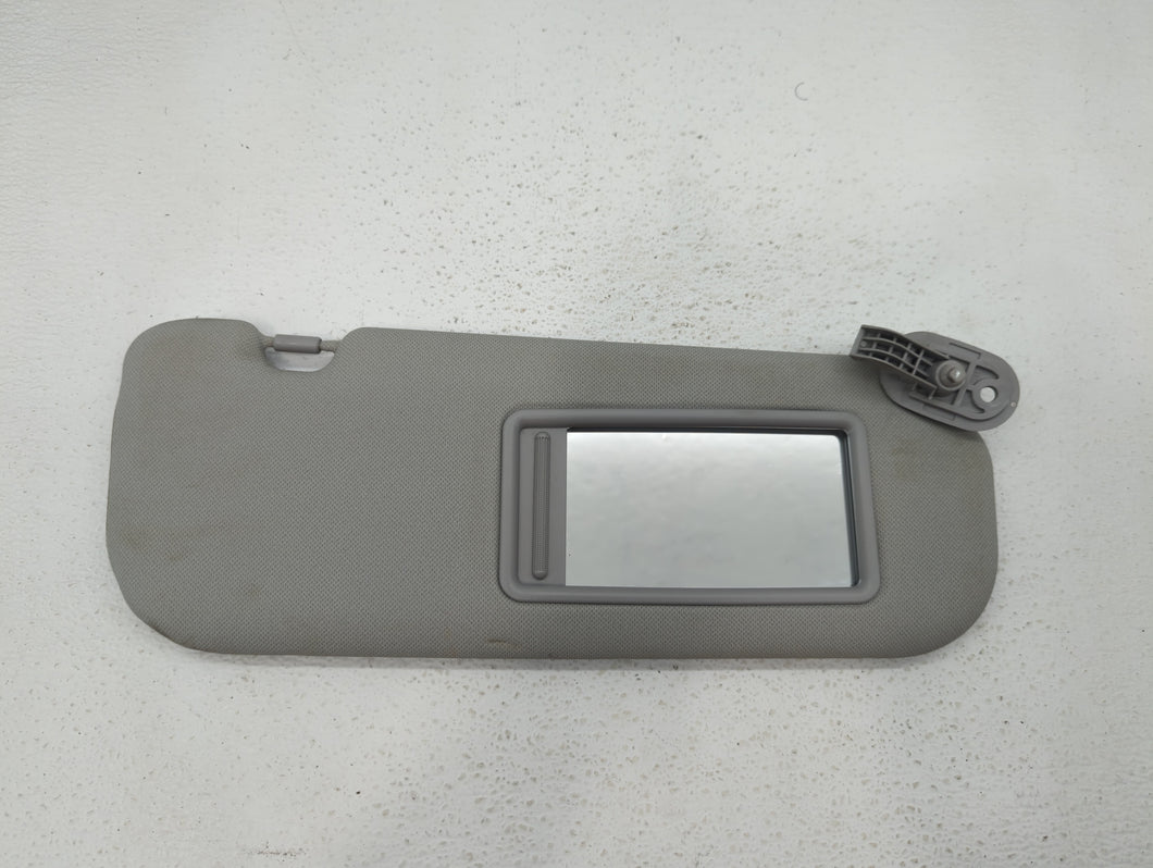 2014-2016 Hyundai Elantra Sun Visor Shade Replacement Passenger Right Mirror Fits 2014 2015 2016 OEM Used Auto Parts