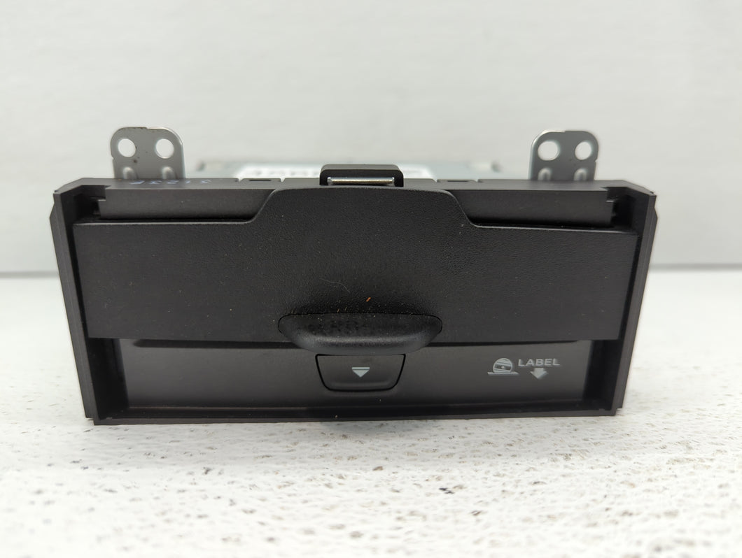 2013-2016 Dodge Dart Radio AM FM Cd Player Receiver Replacement P/N:P05091057AD Fits 2013 2014 2015 2016 OEM Used Auto Parts