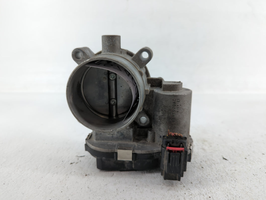 2017-2022 Jeep Compass Throttle Body P/N:04891970AC 04891970AB Fits 2014 2015 2016 2017 2018 2019 2020 2021 2022 OEM Used Auto Parts