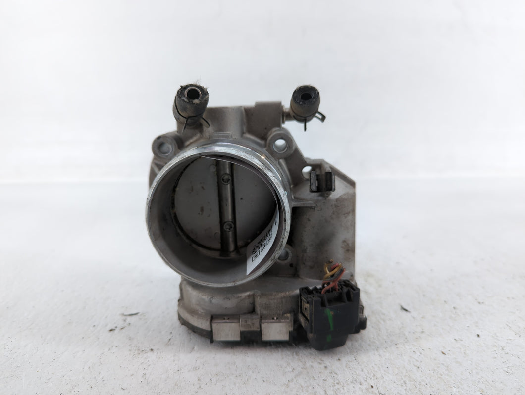 2010-2012 Hyundai Santa Fe Throttle Body P/N:35100-25400 35100-25200 Fits 2006 2007 2008 2009 2010 2011 2012 2013 OEM Used Auto Parts