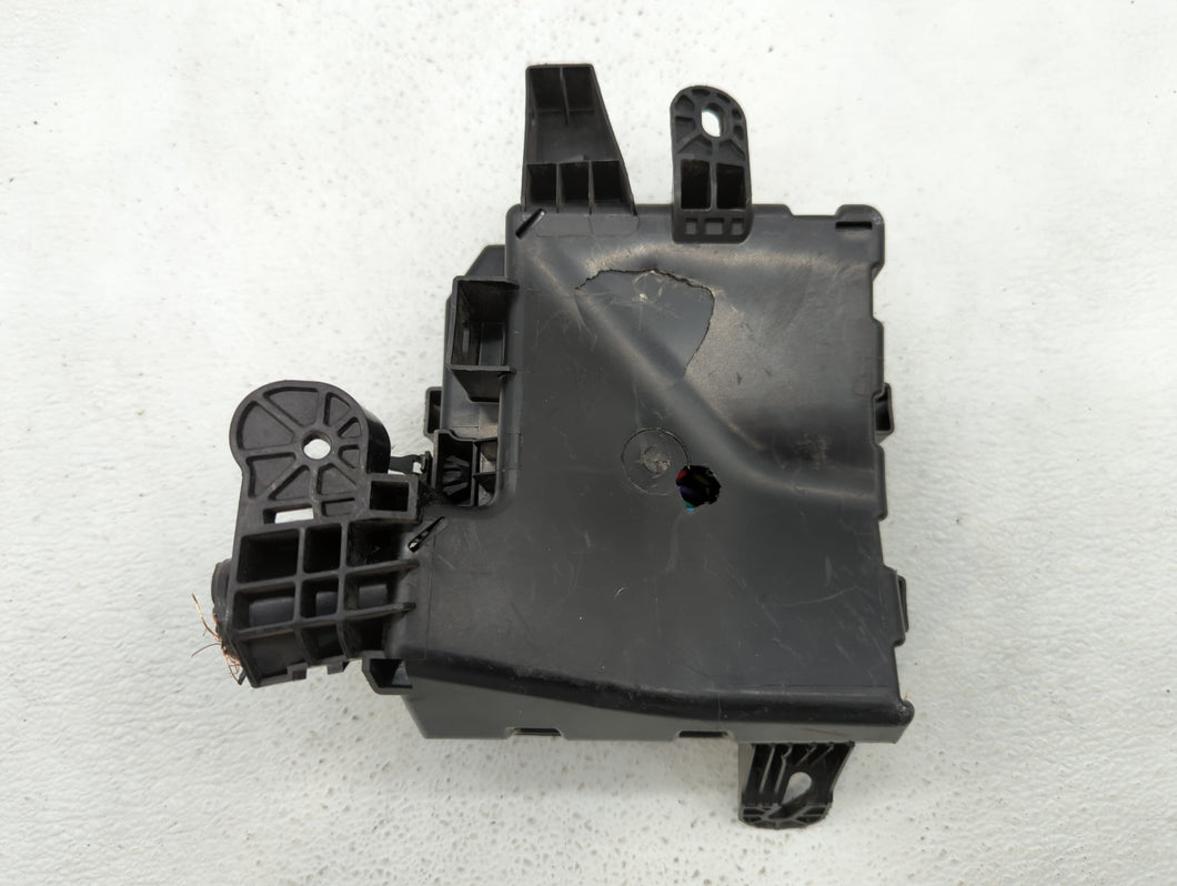 2013-2019 Nissan Sentra Fusebox Fuse Box Panel Relay Module P/N:24382 EW70B 284B7 3SG1C Fits 2013 2014 2015 2016 2017 2018 2019 OEM Used Auto Parts