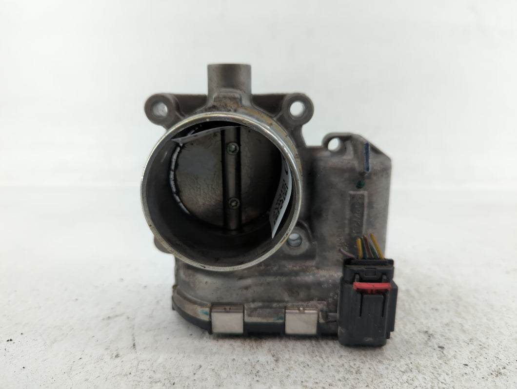 2016-2019 Ford Explorer Throttle Body P/N:DS7E-9F991-BD DS7E-9F991-BB Fits 2014 2015 2016 2017 2018 2019 2020 2021 2022 OEM Used Auto Parts