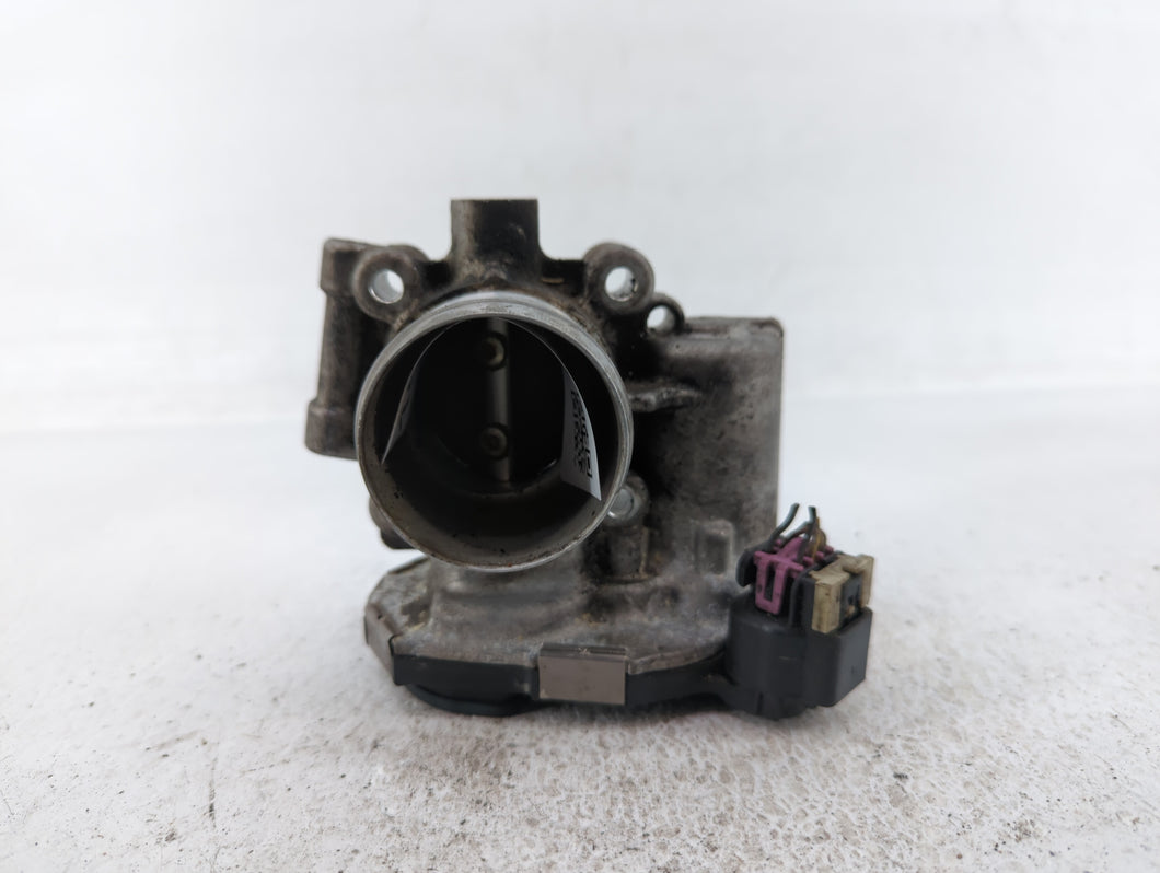 2012-2019 Chevrolet Sonic Throttle Body P/N:55581662 55565489 Fits 2011 2012 2013 2014 2015 2016 2017 2018 2019 2020 2021 OEM Used Auto Parts