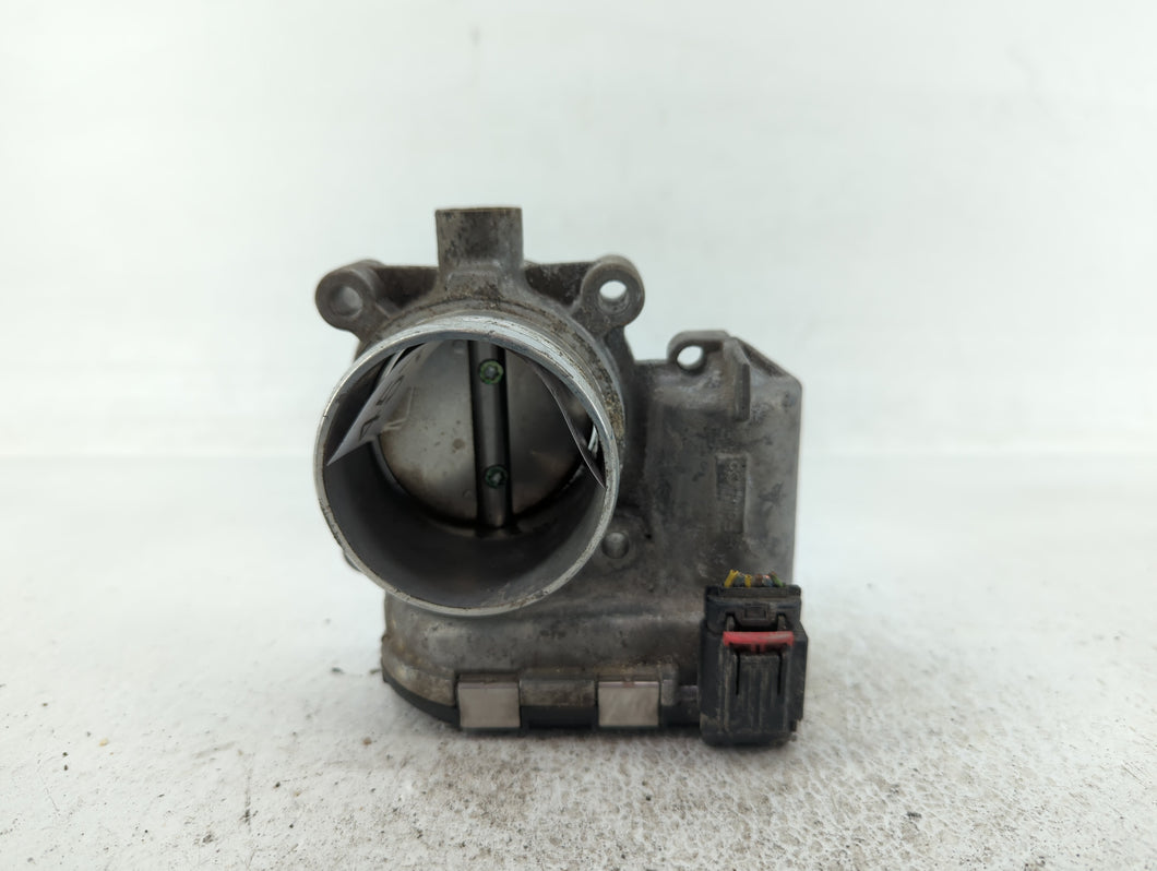 2014-2018 Ford Focus Throttle Body P/N:DS7E-9F991-BD DS7E-9F991-BB Fits 2014 2015 2016 2017 2018 2019 2020 2021 2022 OEM Used Auto Parts