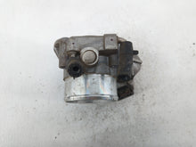 2012-2015 Kia Sorento Throttle Body P/N:35100-2G700 Fits 2011 2012 2013 2014 2015 2016 OEM Used Auto Parts