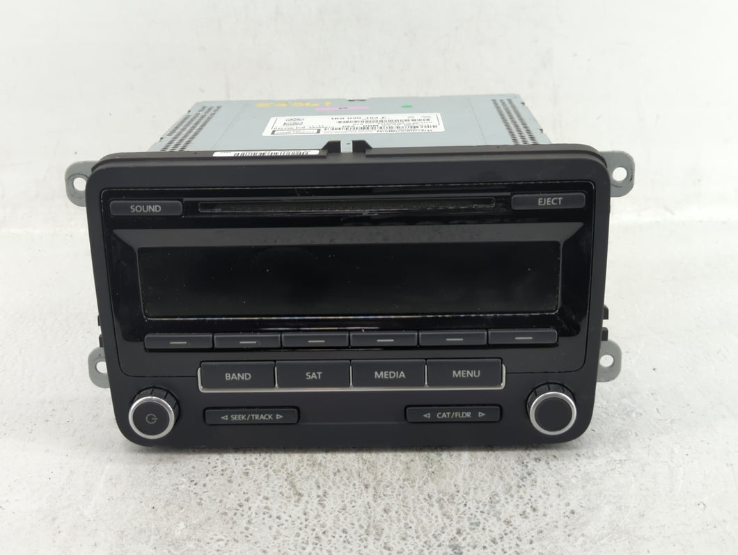 2012-2014 Volkswagen Gti Radio AM FM Cd Player Receiver Replacement P/N:1K0 035 164 C 1K0 035 164 F Fits 2012 2013 2014 OEM Used Auto Parts