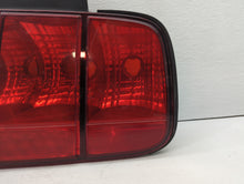 2005-2009 Ford Mustang Tail Light Assembly Passenger Right OEM P/N:4R3T-13A412-G28 8R33-13B504-AB Fits 2005 2006 2007 2008 2009 OEM Used Auto Parts