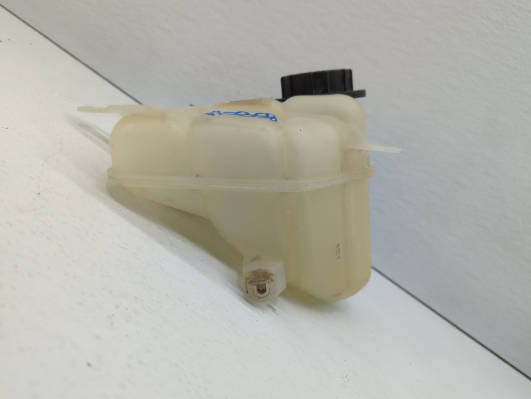 2009-2019 Ford Flex Radiator Coolant Overflow Expansion Tank Bottle