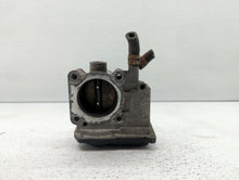 2005-2008 Toyota Corolla Throttle Body P/N:22030-0D031 22030-22041 Fits 2005 2006 2007 2008 OEM Used Auto Parts