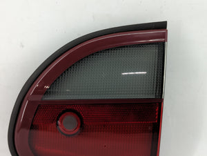 2005 Chevrolet Malibu Tail Light Assembly Passenger Right OEM P/N:22605914 22605915 Fits OEM Used Auto Parts