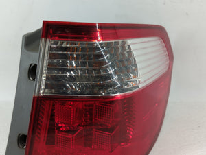 2005-2006 Honda Odyssey Tail Light Assembly Passenger Right OEM Fits 2005 2006 OEM Used Auto Parts