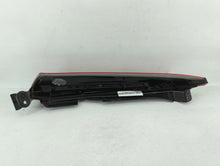 2003-2006 Volvo Xc90 Tail Light Assembly Passenger Right OEM P/N:157618 9483772 Fits 2003 2004 2005 2006 OEM Used Auto Parts