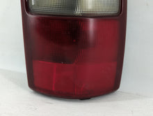 2000-2003 Chevrolet Tahoe Tail Light Assembly Passenger Right OEM P/N:16525376 03151010 Fits 2000 2001 2002 2003 OEM Used Auto Parts