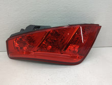 2003-2005 Nissan Murano Tail Light Assembly Passenger Right OEM P/N:220-63698 Fits 2003 2004 2005 OEM Used Auto Parts