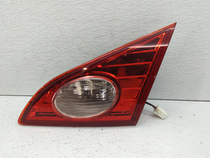 2009-2010 Nissan Murano Tail Light Assembly Passenger Right OEM P/N:E423266 Fits 2009 2010 OEM Used Auto Parts