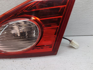 2009-2010 Nissan Murano Tail Light Assembly Passenger Right OEM P/N:E423266 Fits 2009 2010 OEM Used Auto Parts