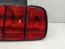 2005-2009 Ford Mustang Tail Light Assembly Passenger Right OEM P/N:4R3T-13A412-G28 8R33-13B504-AB Fits 2005 2006 2007 2008 2009 OEM Used Auto Parts