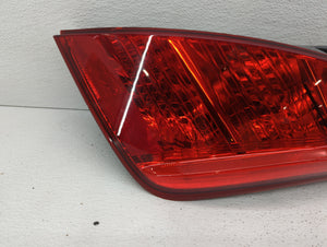 2003-2005 Nissan Murano Tail Light Assembly Passenger Right OEM P/N:220-63698 Fits 2003 2004 2005 OEM Used Auto Parts