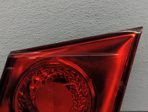 2011-2016 Chevrolet Cruze Tail Light Assembly Passenger Right OEM P/N:3057KLCP 2T 11 1P GM Fits 2011 2012 2013 2014 2015 2016 OEM Used Auto Parts - Oemusedautoparts1.com