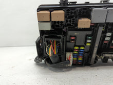 2017 Hyundai Elantra Fusebox Fuse Box Panel Relay Module P/N:VS91200F3260AA 1610250079 Fits OEM Used Auto Parts