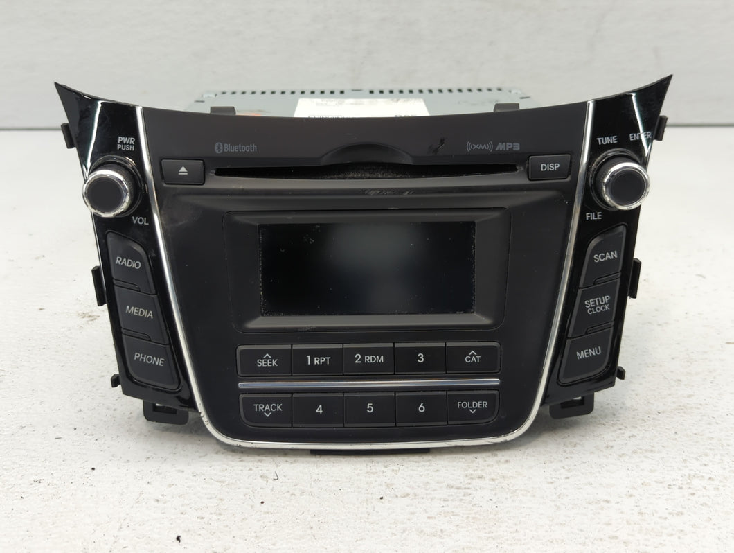 2016-2017 Hyundai Elantra Gt Radio AM FM Cd Player Receiver Replacement P/N:96170-A5260GU Fits 2016 2017 OEM Used Auto Parts