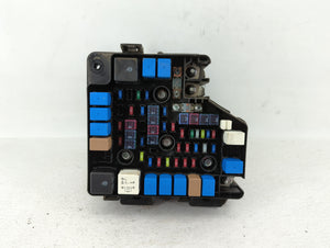 2010-2012 Hyundai Santa Fe Fusebox Fuse Box Panel Relay Module P/N:91406-0W110 91115-2B050 Fits 2010 2011 2012 OEM Used Auto Parts