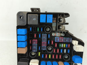 2010-2012 Hyundai Santa Fe Fusebox Fuse Box Panel Relay Module P/N:91406-0W110 91115-2B050 Fits 2010 2011 2012 OEM Used Auto Parts