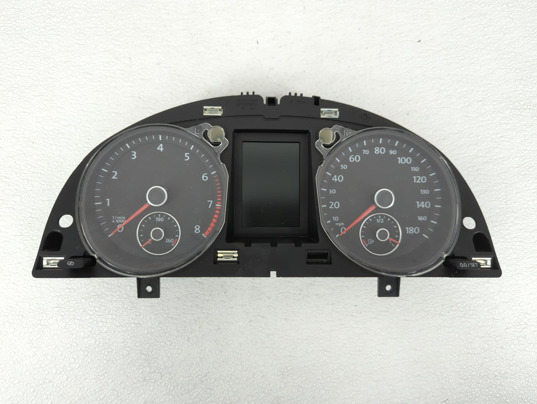 2011 Volkswagen Cc Instrument Cluster Speedometer Gauges P/N:3C8920 970 3C8920 970M Fits OEM Used Auto Parts
