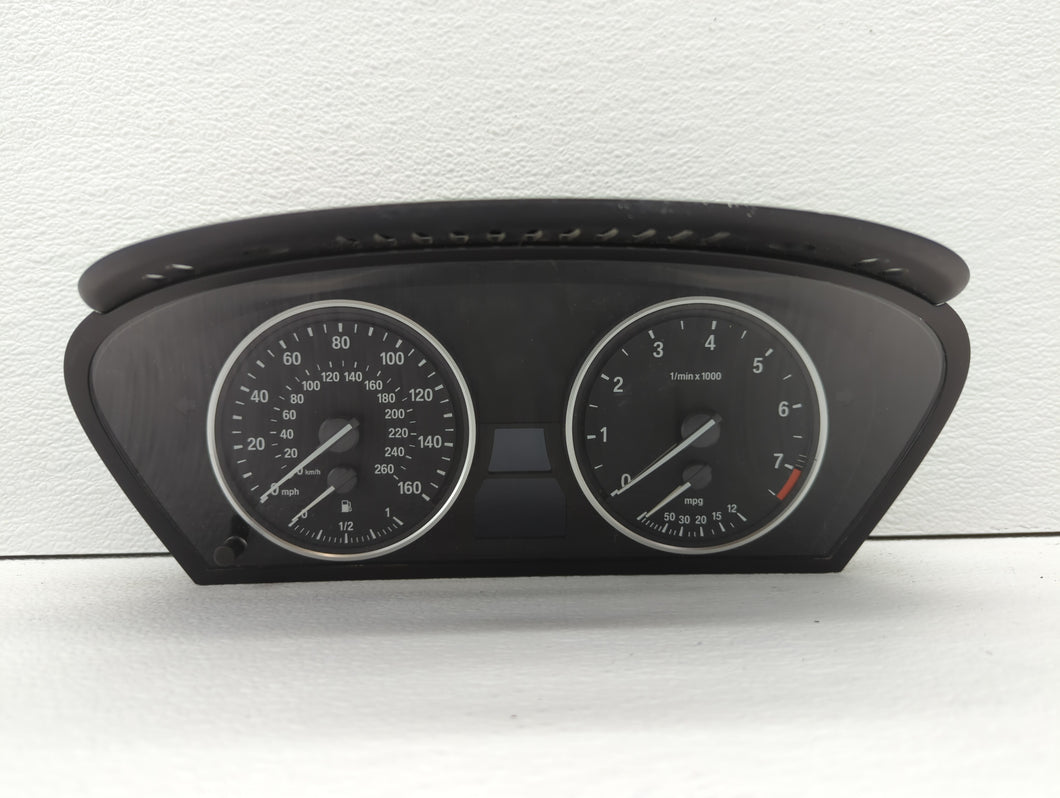 2008-2010 Bmw 528i Instrument Cluster Speedometer Gauges P/N:9 168 862 9 153 753 Fits 2008 2009 2010 OEM Used Auto Parts