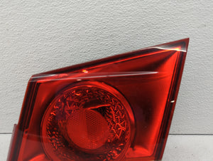 2011-2016 Chevrolet Cruze Tail Light Assembly Passenger Right OEM P/N:3057KLCP 2T 11 1P GM Fits 2011 2012 2013 2014 2015 2016 OEM Used Auto Parts