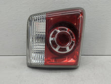 2007-2012 Gmc Acadia Tail Light Assembly Driver Left OEM P/N:20811961 25826763 Fits 2007 2008 2009 2010 2011 2012 OEM Used Auto Parts