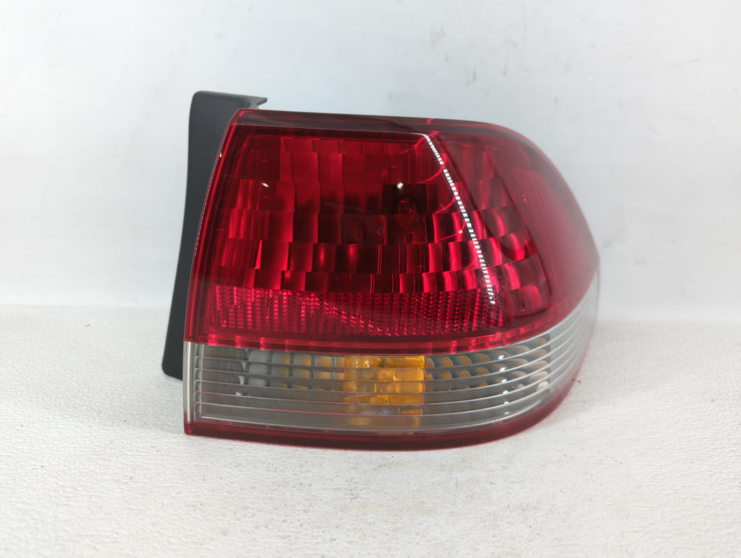 2001-2002 Honda Accord Tail Light Assembly Passenger Right OEM Fits 2001 2002 OEM Used Auto Parts