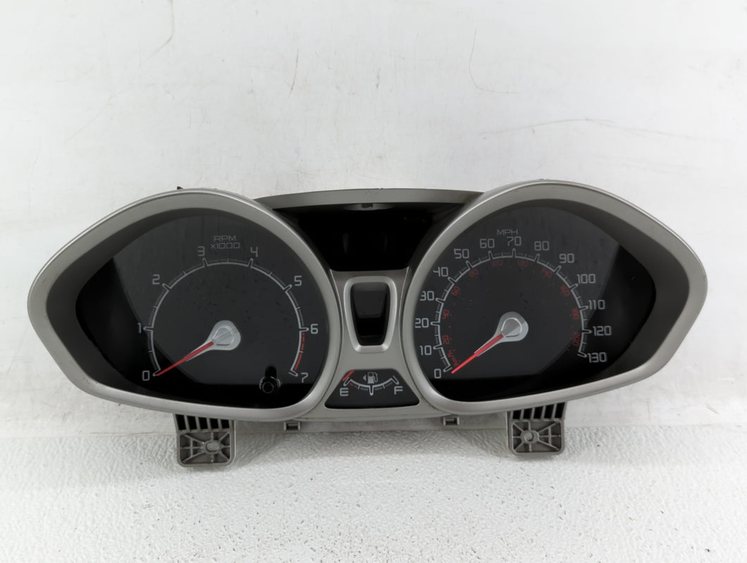 2012-2013 Ford Fiesta Instrument Cluster Speedometer Gauges P/N:CE8T-10849-AC DE8T-10849-CC Fits 2012 2013 OEM Used Auto Parts