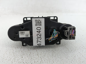 2014 Ford Fiesta Climate Control Module Temperature AC/Heater Replacement P/N:D2BT-19980-AB D2BT-19980-AE Fits OEM Used Auto Parts