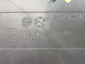 2013-2014 Volkswagen Passat Instrument Cluster Speedometer Gauges P/N:561 920 970 D 561920970D Fits 2013 2014 OEM Used Auto Parts