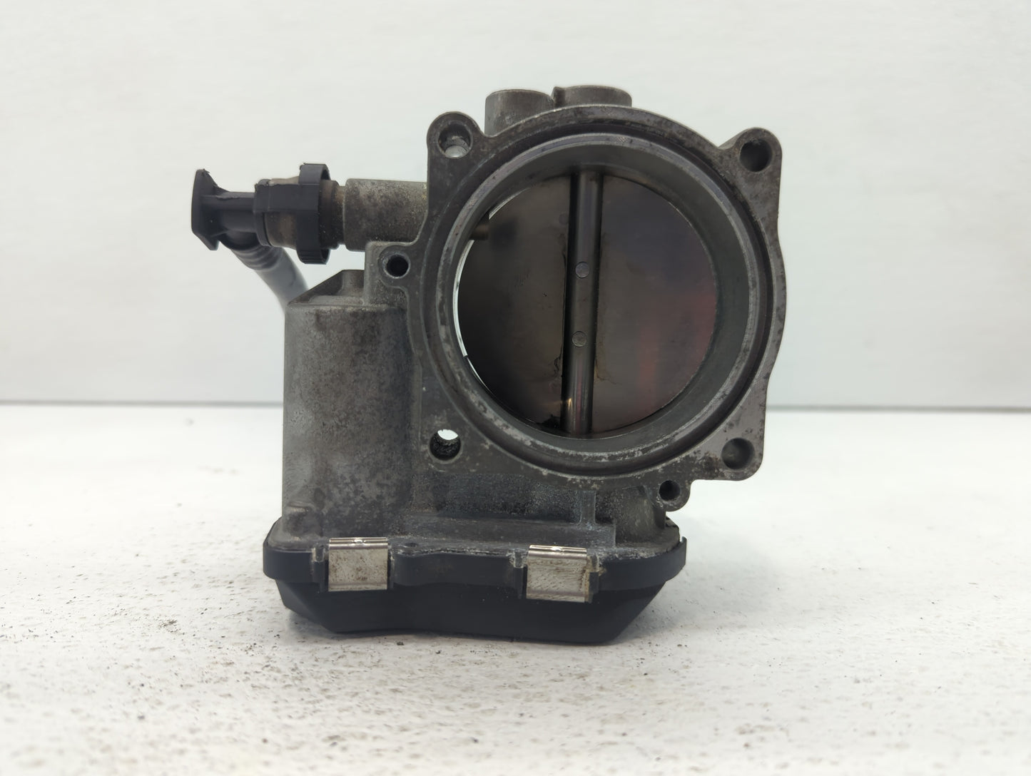 2010-2017 Bmw 535i Throttle Body P/N:1354 7597871-01 1354 7597871-03 Fits 2010 2011 2012 2013 2014 2015 2016 2017 2018 2019 2020 OEM Used Auto Parts - Oemusedautoparts1.com