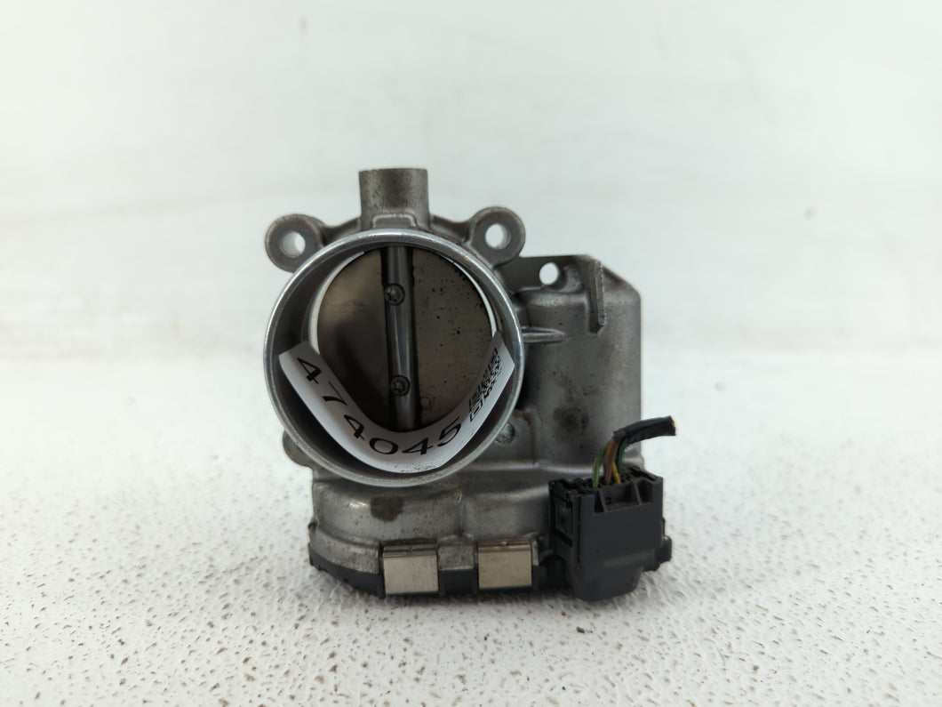 2013-2015 Land Rover Lr2 Throttle Body P/N:AG9E-9F991-AA Fits 2012 2013 2014 2015 OEM Used Auto Parts