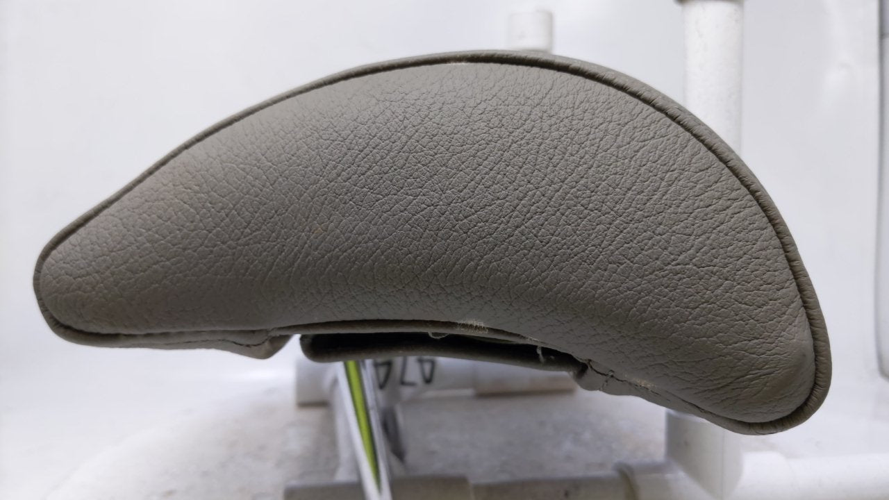 2004 Suzuki Verona Headrest Head Rest Rear Seat Fits OEM Used Auto Parts - Oemusedautoparts1.com
