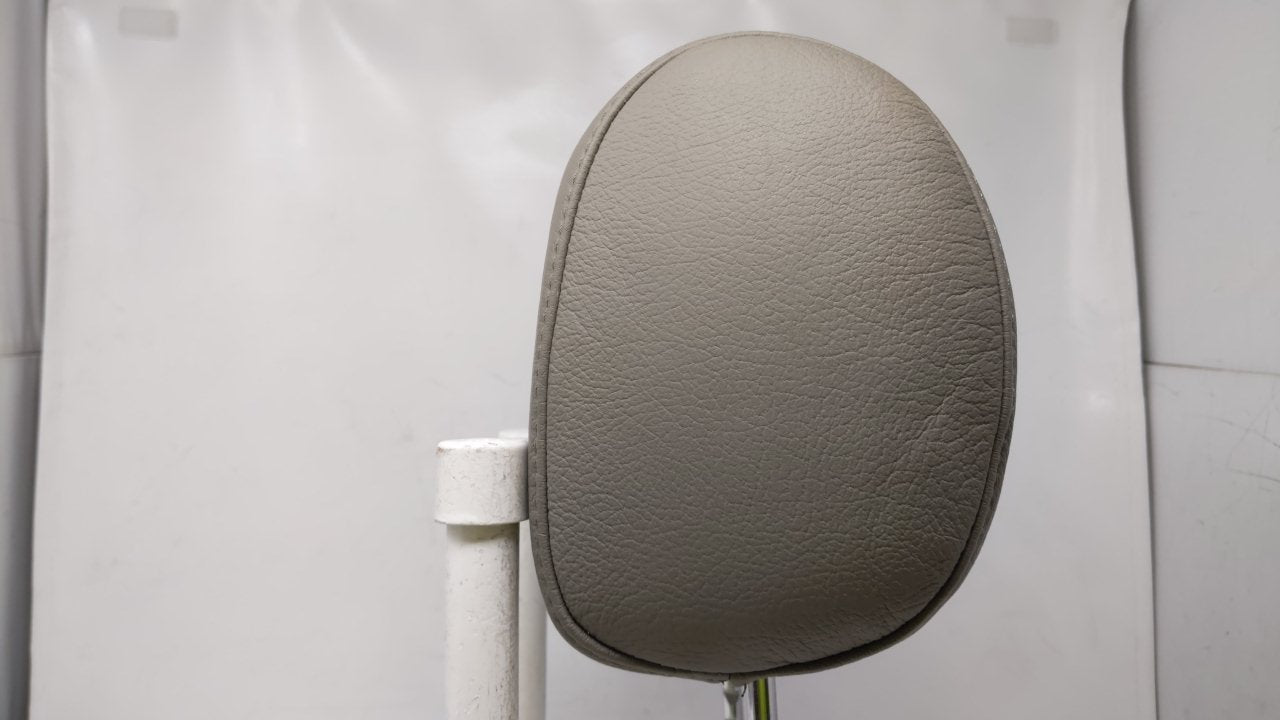 2004 Suzuki Verona Headrest Head Rest Front Driver Passenger Seat Fits OEM Used Auto Parts - Oemusedautoparts1.com