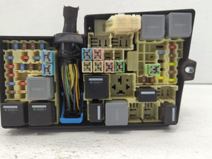 2013-2016 Ford Escape Fusebox Fuse Box Panel Relay Module P/N:AV6T-14A067-AC AV6T-14A067-AB Fits 2013 2014 2015 2016 OEM Used Auto Parts