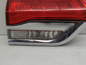 2015-2021 Jeep Grand Cherokee Tail Light Assembly Passenger Right OEM P/N:P68110047AD Fits 2015 2016 2017 2018 2019 2020 2021 OEM Used Auto Parts