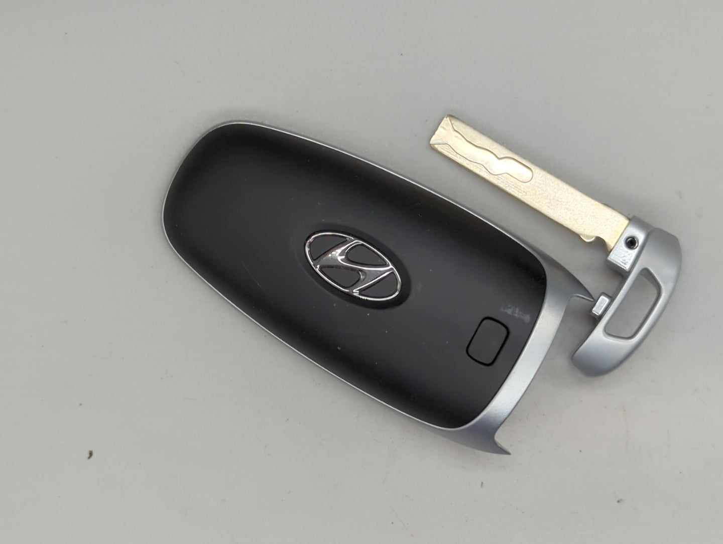 Hyundai Palisade Keyless Entry Remote Fob TQ8-FOB-4F27 95440-S8550 5 buttons - Oemusedautoparts1.com