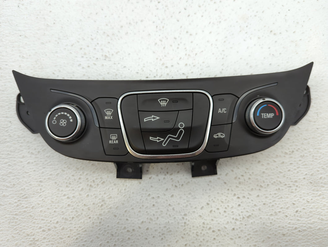 2018 Chevrolet Equinox Climate Control Module Temperature AC/Heater Replacement P/N:84175393 84175394 Fits OEM Used Auto Parts